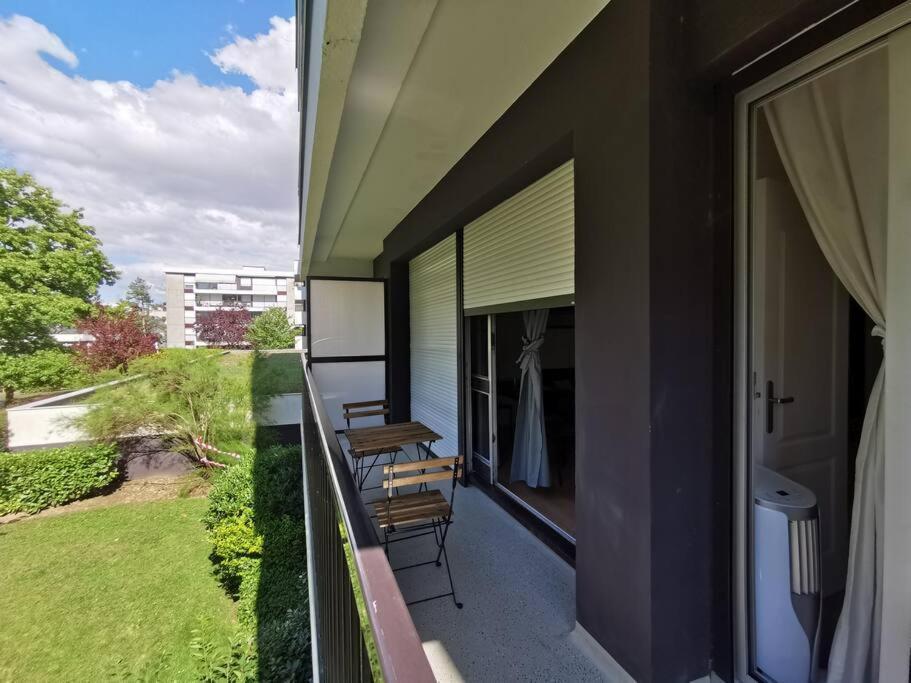 Cosy Apartment At Merignac-Centre Exterior photo